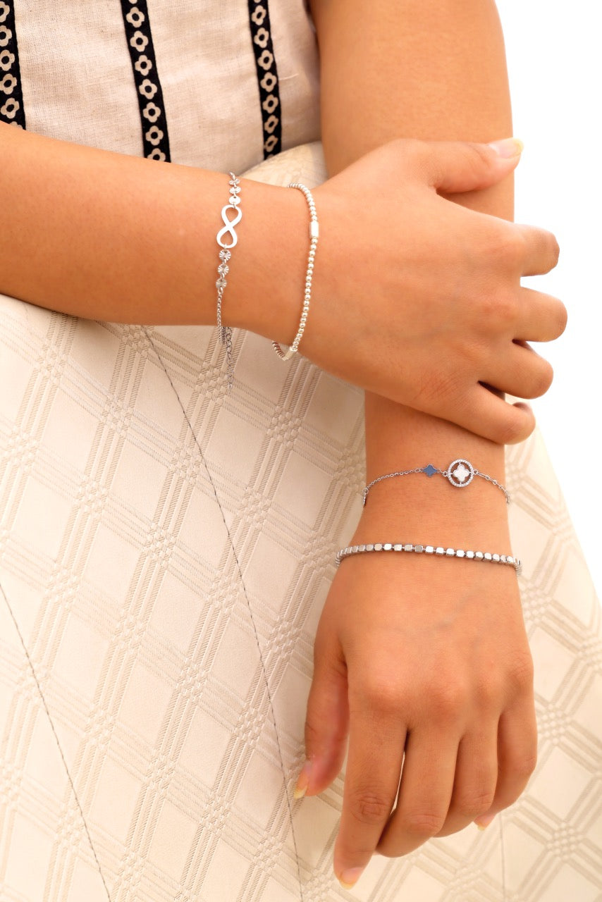 Silver Ball & Bar Beaded Stretch Bracelet in 925 Sterling Silver