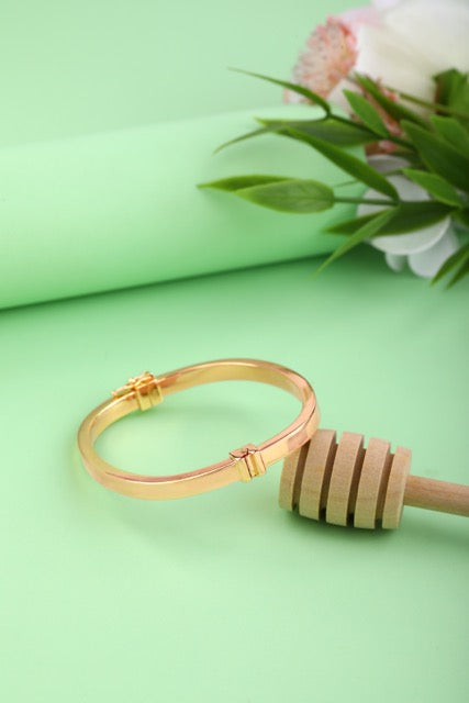 Stylish Rectangular Gold Polish 925 Sterling Silver Bracelet