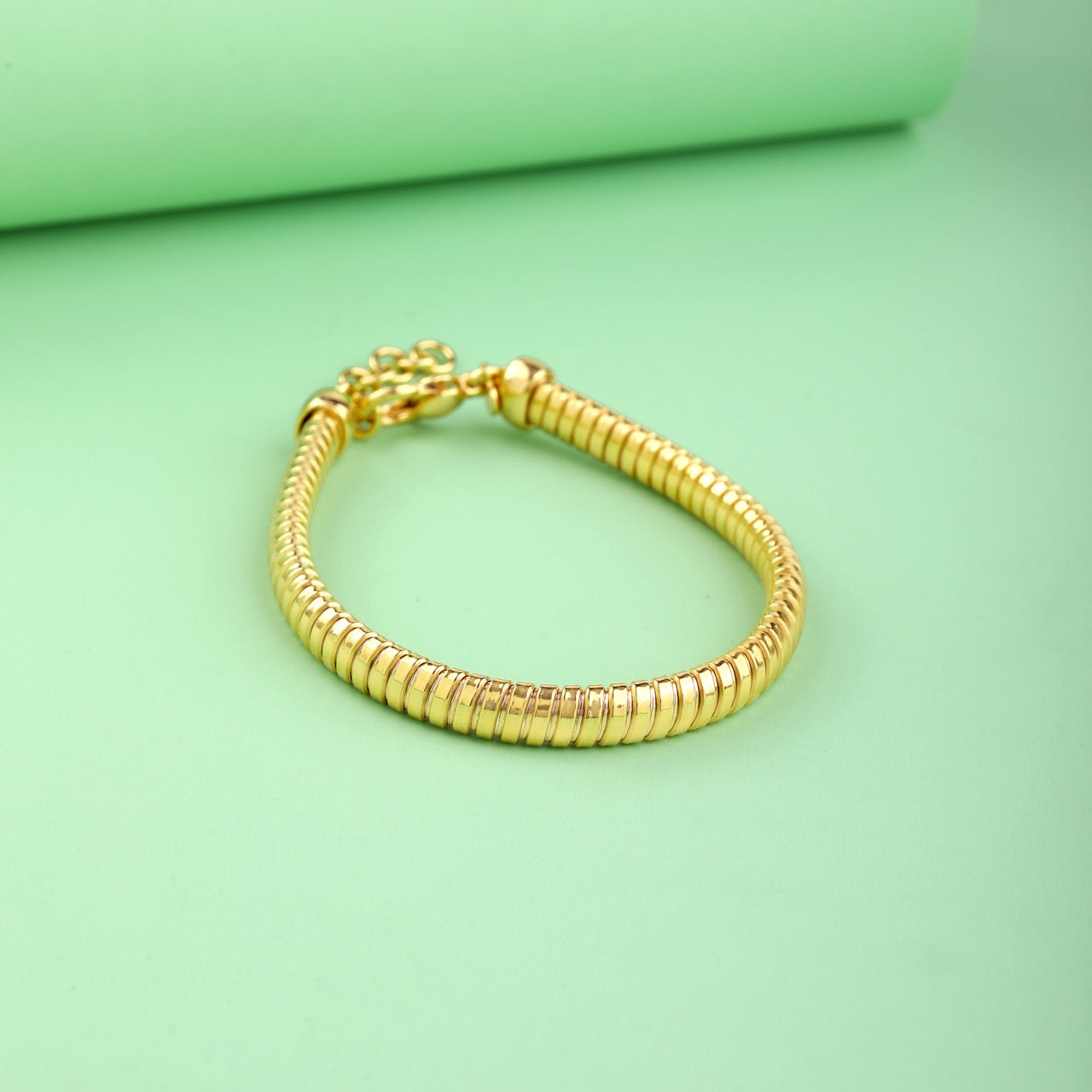 Ribbed Tubogas Bangle Bracelet | 925 Sterling Silver in Gold Polish